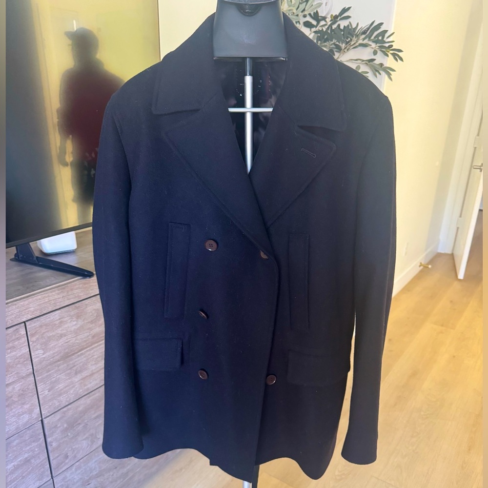 Charles Tyrwhitt wool coat. Worn couple times. Navy color.